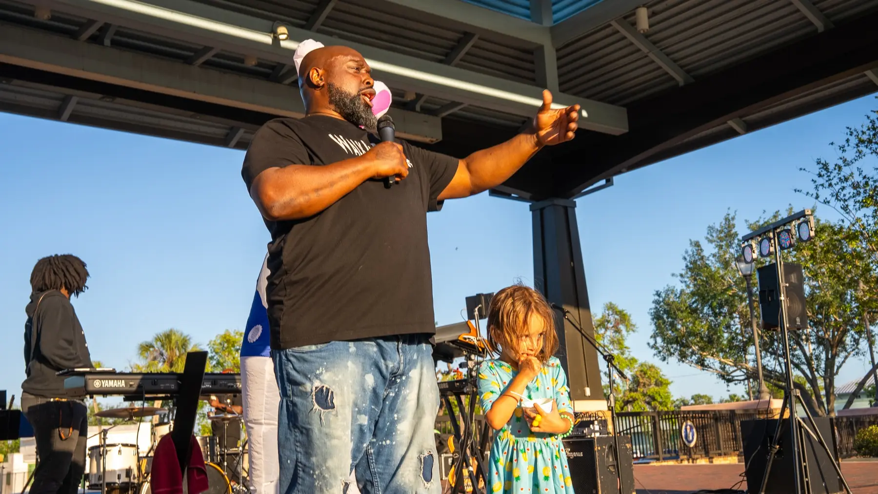 Reno Flournoy speaking at a community youth event